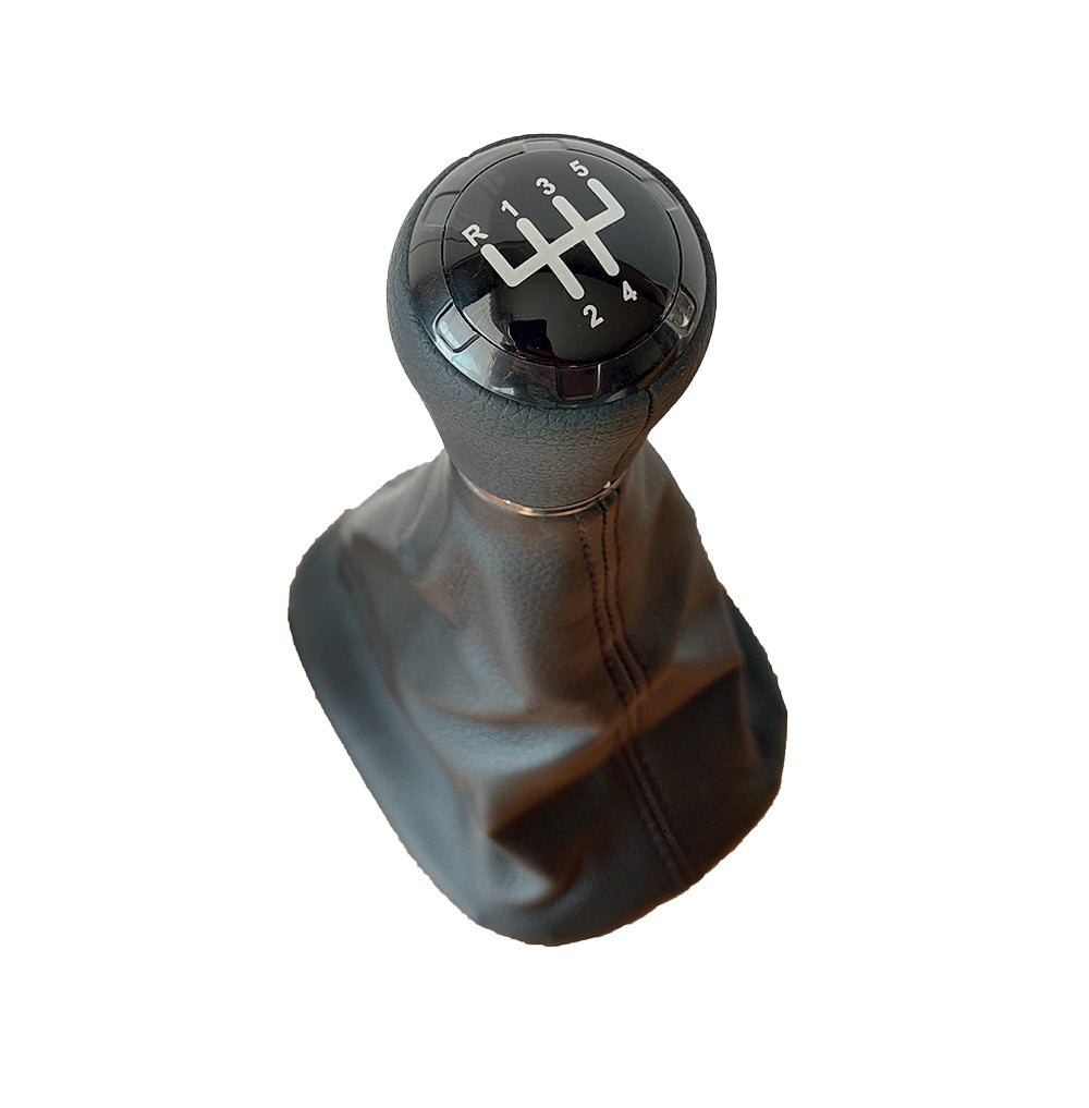 Audi A3 8L váltógomb és váltószoknya 5sebességes 12mm