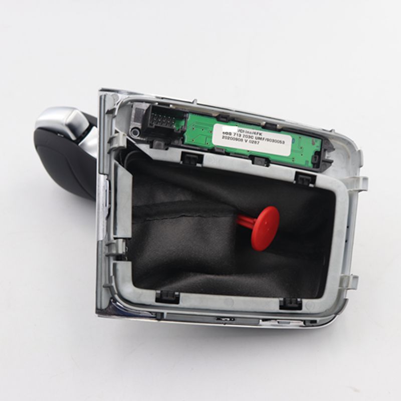 Volkswagen Golf 7 automata váltószoknya és váltógomb szett DSG