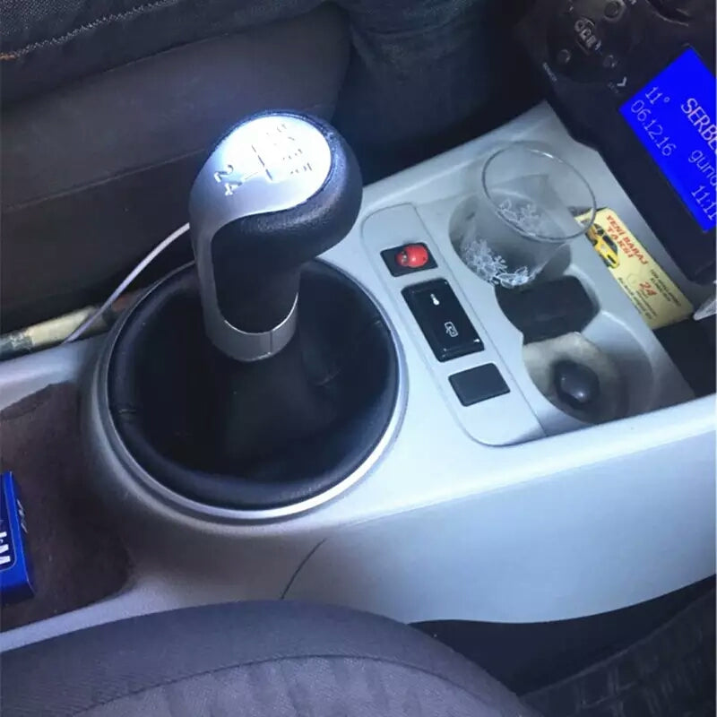 Skoda Fabia 2, Roomster váltógomb és váltószoknya