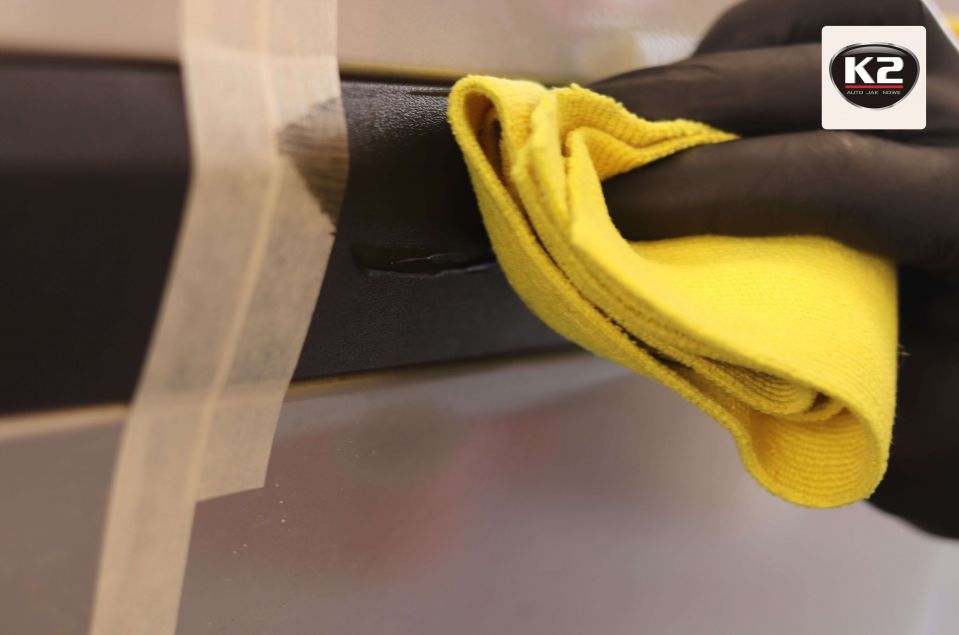 Fekete szín visszaállító krém 250g