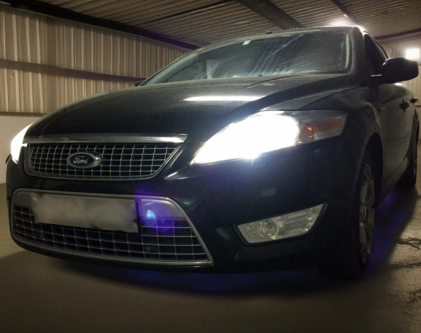 Ford Mondeno IV fényszóró led szett (2007-2014 xenonos)