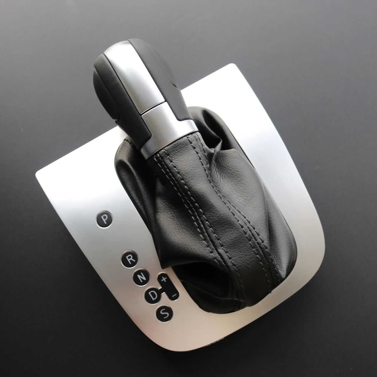 Volkswagen Golf 6 automata váltószoknya és váltógomb szett DSG