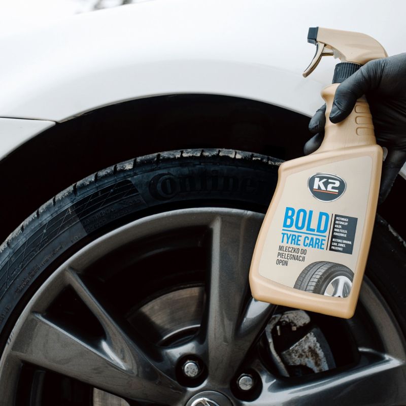 Gumiápoló spray K2 Bold 700ml