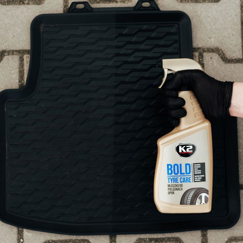 Gumiápoló spray K2 Bold 700ml
