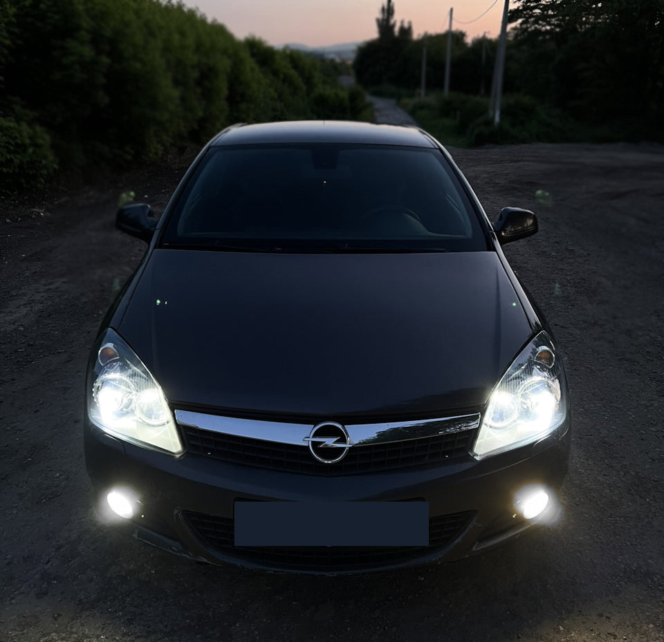 Opel Astra H fényszóró LED szett