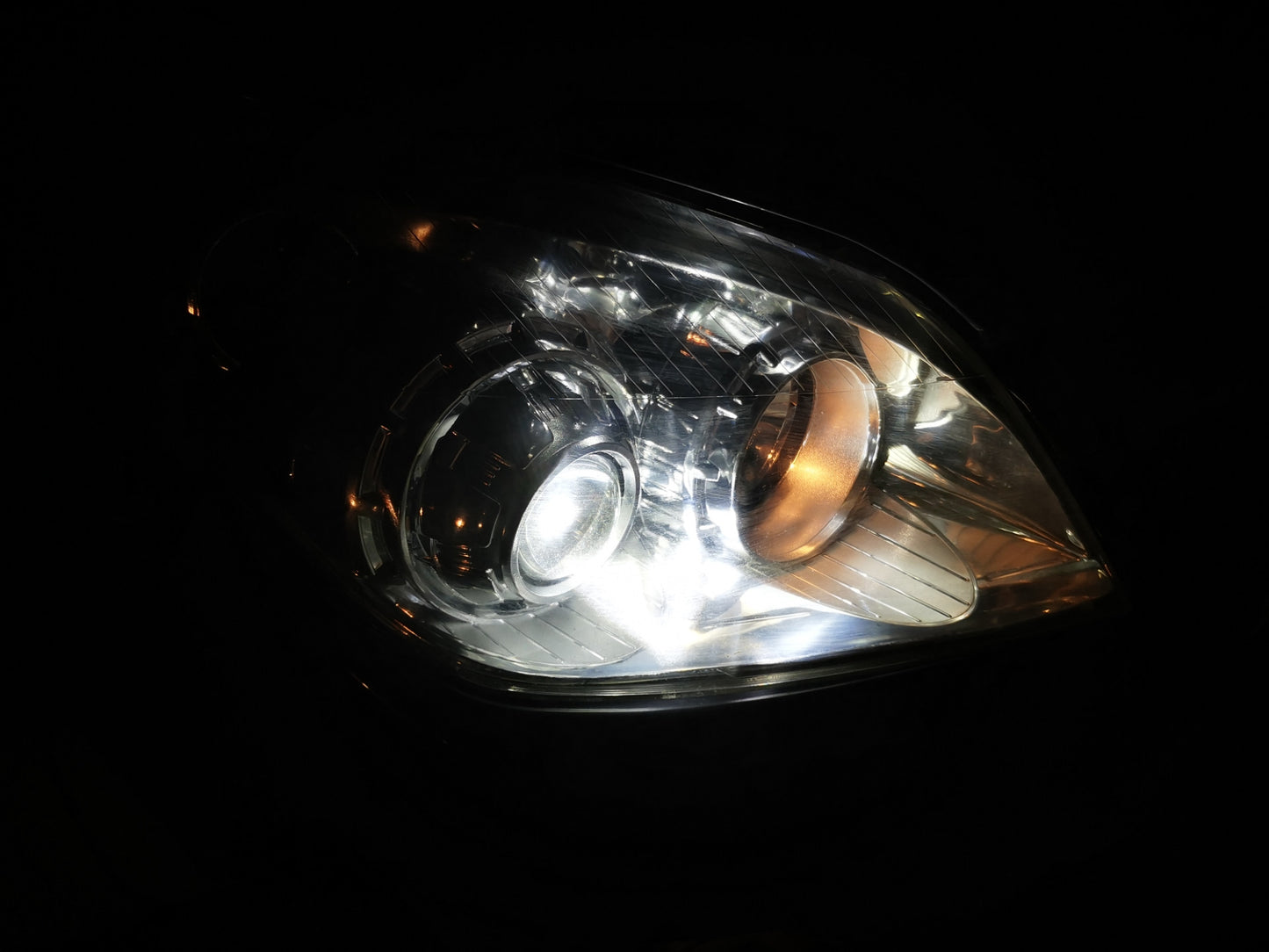 Opel Astra H fényszóró LED szett