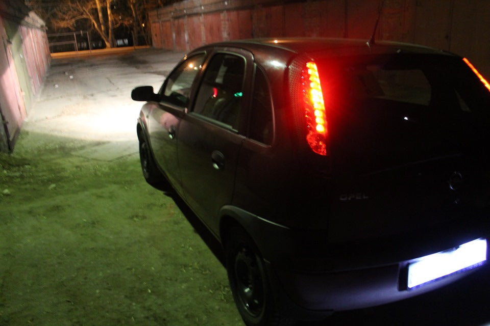 Opel Corsa C fényszóró LED szett