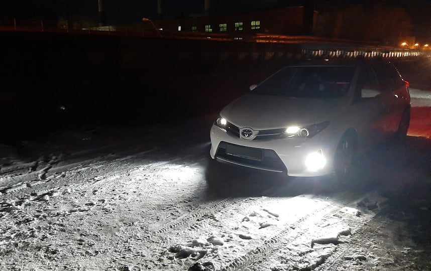 Toyota Auris fényszóró led szett 2012-2018